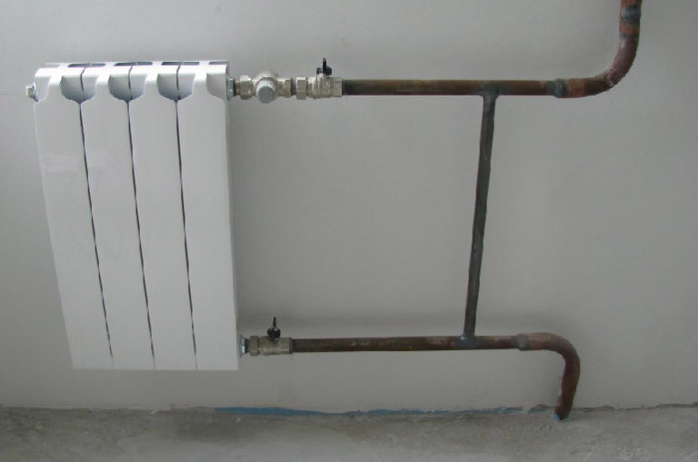 Прокладка кабеля в металлической трубе: правила и особенности