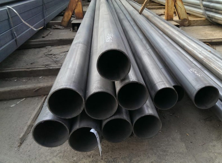 Прокладка кабеля в металлической трубе: правила и особенности