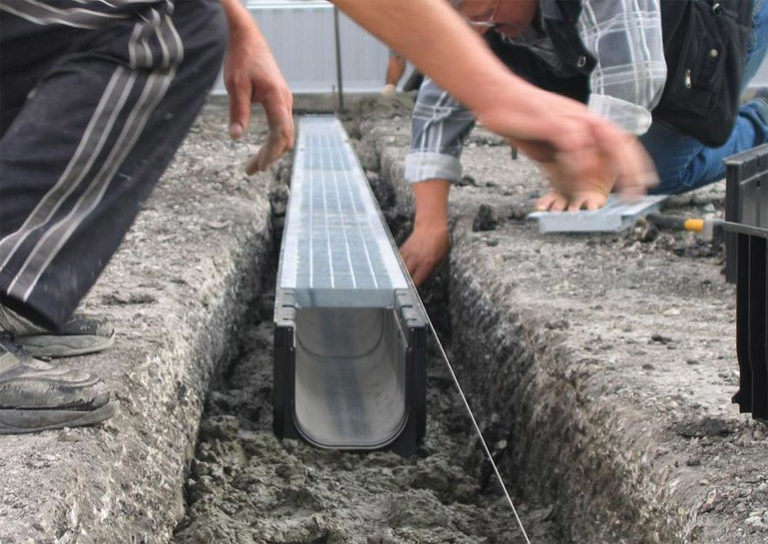 Трубы для ливневой канализации: виды, требования, правила выбора и монтаж