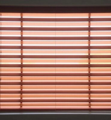 Жалюзи горизонтальные: практично, просто, красиво — выбираем без ошибок